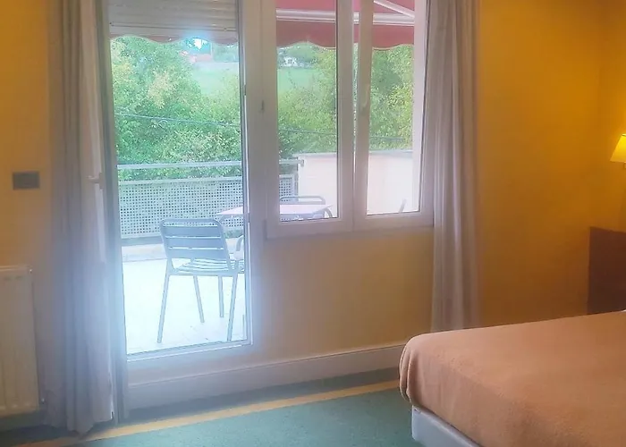 Triple Con Banera Y Terraza Miono Hotel Castro Urdiales